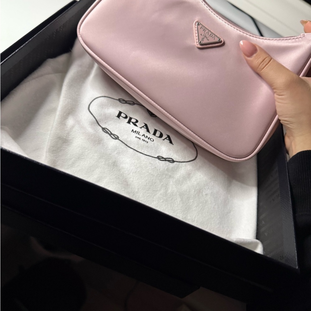Prada 2000s reedition Light Pink Shoulder Bag